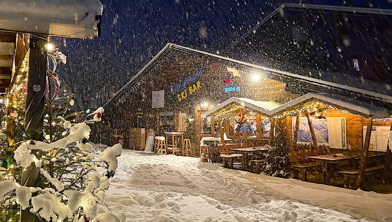 dolomiti ski bar fornidisopra dolomiti ski bar fornidisopra