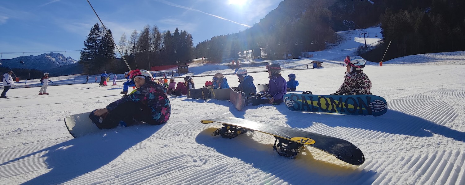 noleggio tavola snowboard forni di sopra rental varmost